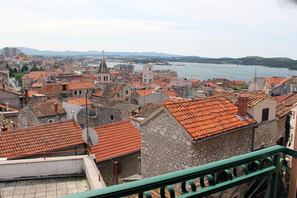 Apartment Saint Michael Šibenik Стая снимка